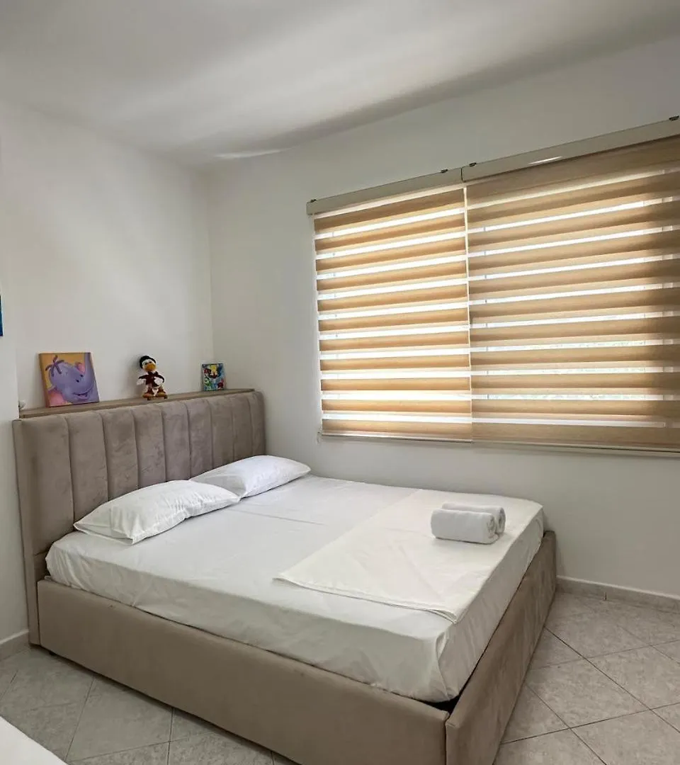 Grand Apartment Durrës 0*,  알바니아